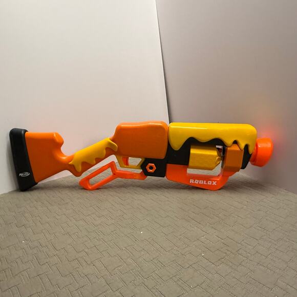 Roblox Nerf Dart Blaster Adopt Me Bees Orange Yellow Black 2020 Hasbro F2486 - Picture 1 of 13